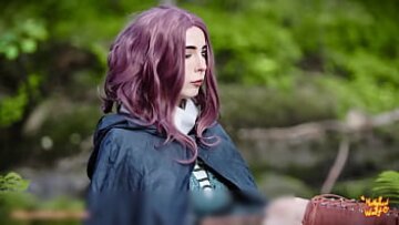 ميلينا من Elden Ring تصبح صريحة في الغابة: عمل الهرة والحمار