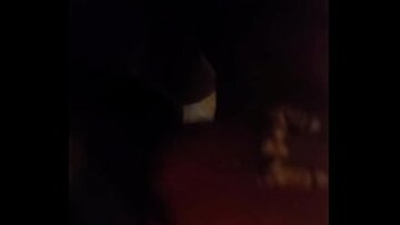 ناضجة الأبنوس وقحة يعطي مكثفة اللسان الحلق العميق، الرياء لها الخبراء ديك مص المهارات